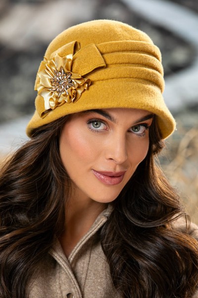 Caciula de dama stil palarie Kalea 4